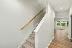 9721 Sapphire Ln, Portage, MI 49002 - Photo 13