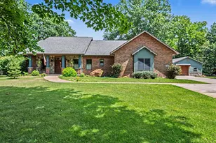 1653 Fairview Dr, Allegan, MI 49010 - Photo 1