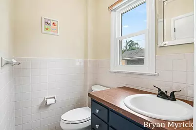 182 E 25th Street, Holland, MI 49423 - Photo 13