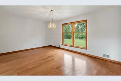 28810 Coulter Street, Edwardsburg, MI 49112 - Photo 7