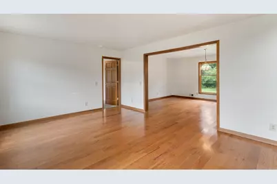 28810 Coulter Street, Edwardsburg, MI 49112 - Photo 5