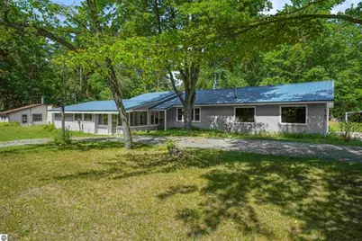 6145 Parker Drive, Lake, MI 48632 - Photo 9