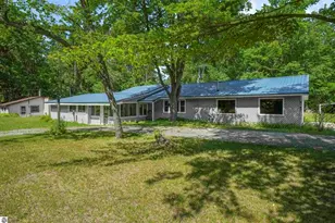 6145 Parker Drive, Lake, MI 48632 - Photo 9