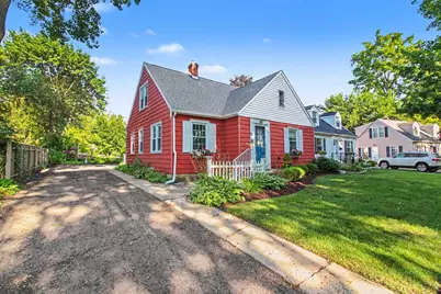 711 Linda Vista Street, Ann Arbor, MI 48103 - Photo 3