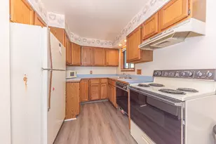 1305 Rambling Rd, Ypsilanti, MI 48198 - Photo 11