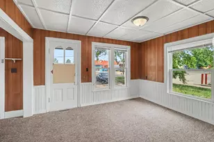 307 N Walnut St, Bangor, MI 49013 - Photo 7