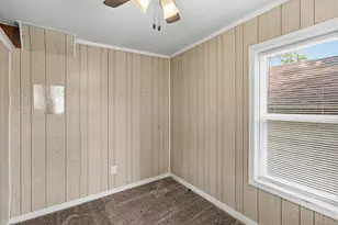 307 N Walnut St, Bangor, MI 49013 - Photo 17