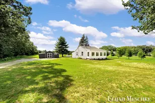 16217 130th Ave, Nunica, MI 49448 - Photo 3