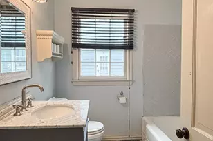 1422 Derby Dr NW, Grand Rapids, MI 49504 - Photo 11