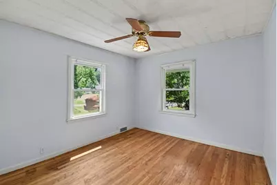 1422 Derby Drive NW, Grand Rapids, MI 49504 - Photo 13