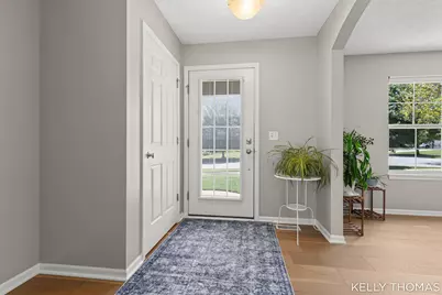 8153 Oldfield Court SE, Byron Center, MI 49315 - Photo 9