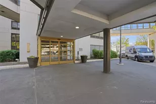 300 Riverfront Dr, Detroit, MI 48226 - Photo 3