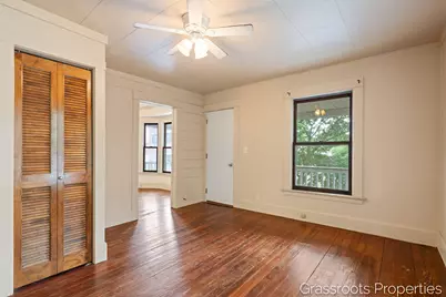 1129 Hamilton Avenue NW, Grand Rapids, MI 49504 - Photo 5