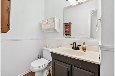 145 Lincolnwood Drive, Battle Creek, MI 49015 - Photo 7