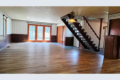 2151 E Coral Road NE, Edmore, MI 48829 - Photo 5