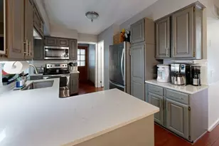 2046 Acton Rd NW, Grand Rapids, MI 49504 - Photo 9