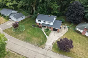 2046 Acton Rd NW, Grand Rapids, MI 49504 - Photo 25