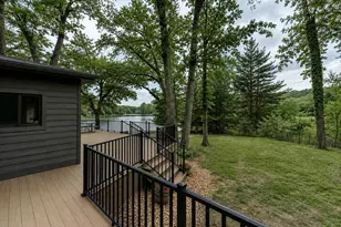 27661 Pine Lake St, Edwardsburg, MI 49112 - Photo 17