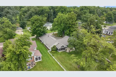 21465 N Shore Drive, Sturgis, MI 49091 - Photo 17