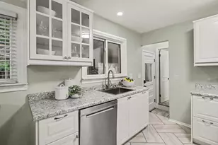 2727 Hampshire Rd, Ann Arbor, MI 48104 - Photo 9