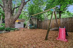 2727 Hampshire Rd, Ann Arbor, MI 48104 - Photo 37