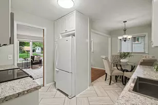 2727 Hampshire Rd, Ann Arbor, MI 48104 - Photo 11