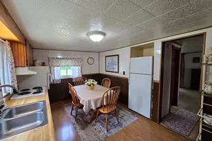 4250 Rives Junction Rd, Jackson, MI 49201 - Photo 15