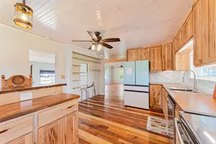 8757 N Clare Ave, Harrison, MI 48625 - Photo 7