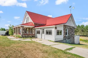 8757 N Clare Ave, Harrison, MI 48625 - Photo 5