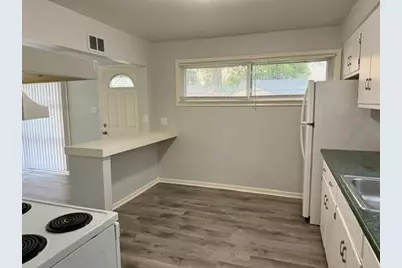 1644 E Goulson Avenue, Hazel Park, MI 48030 - Photo 3