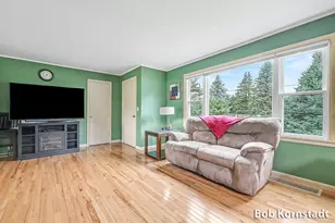 1174 52nd St SW, Wyoming, MI 49509 - Photo 3