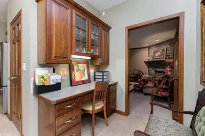91 Country Hills, Marshall, MI 49068 - Photo 15