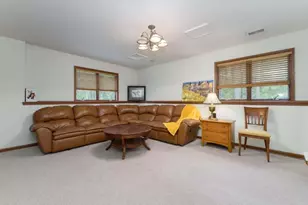 91 Country Hills, Marshall, MI 49068 - Photo 21