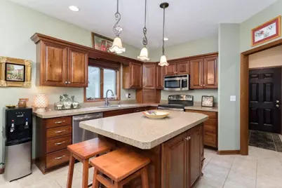91 Country Hills, Marshall, MI 49068 - Photo 11