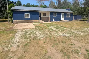 4136 W 32nd St, Baldwin, MI 49304 - Photo 1