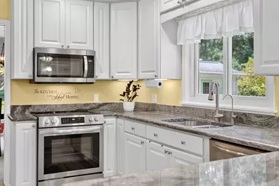 351 W Ridge Circle, Kalamazoo, MI 49009 - Photo 15