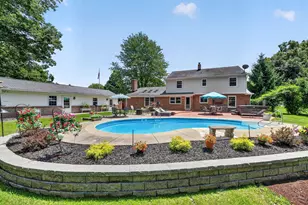 351 W Ridge Cir, Kalamazoo, MI 49009 - Photo 49