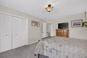 351 W Ridge Cir, Kalamazoo, MI 49009 - Photo 33
