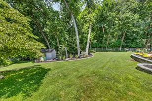 351 W Ridge Cir, Kalamazoo, MI 49009 - Photo 53