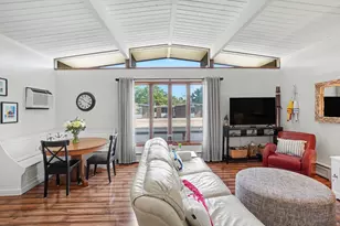 808 S Beacon Blvd, Grand Haven, MI 49417 - Photo 5