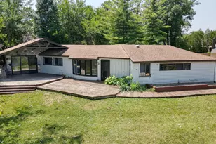 3910 Comanche Ct SW, Grandville, MI 49418 - Photo 7