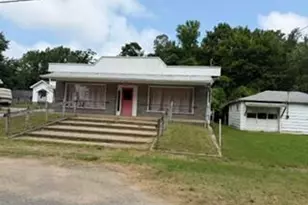 73674 North St, Covert, MI 49043 - Photo 1
