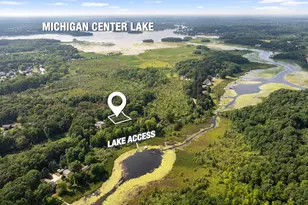 3 Peninsula Dr, Jackson, MI 49201 - Photo 1
