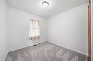 5574 Dogwood Dr, Jackson, MI 49201 - Photo 23