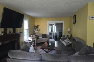 642 Maple St, Colon, MI 49040 - Photo 13