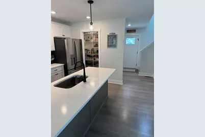 5871 SW Hemlock Drive SW, Wyoming, MI 49418 - Photo 5