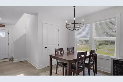 5871 SW Hemlock Drive SW, Wyoming, MI 49418 - Photo 9
