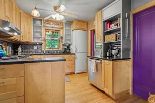 806 Southworth Terrace, Kalamazoo, MI 49048 - Photo 11