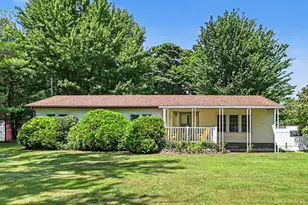 75620 16th Ave, South Haven, MI 49090 - Photo 1
