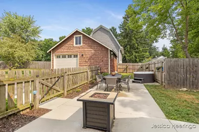 29 W Division Street NE, Rockford, MI 49341 - Photo 31
